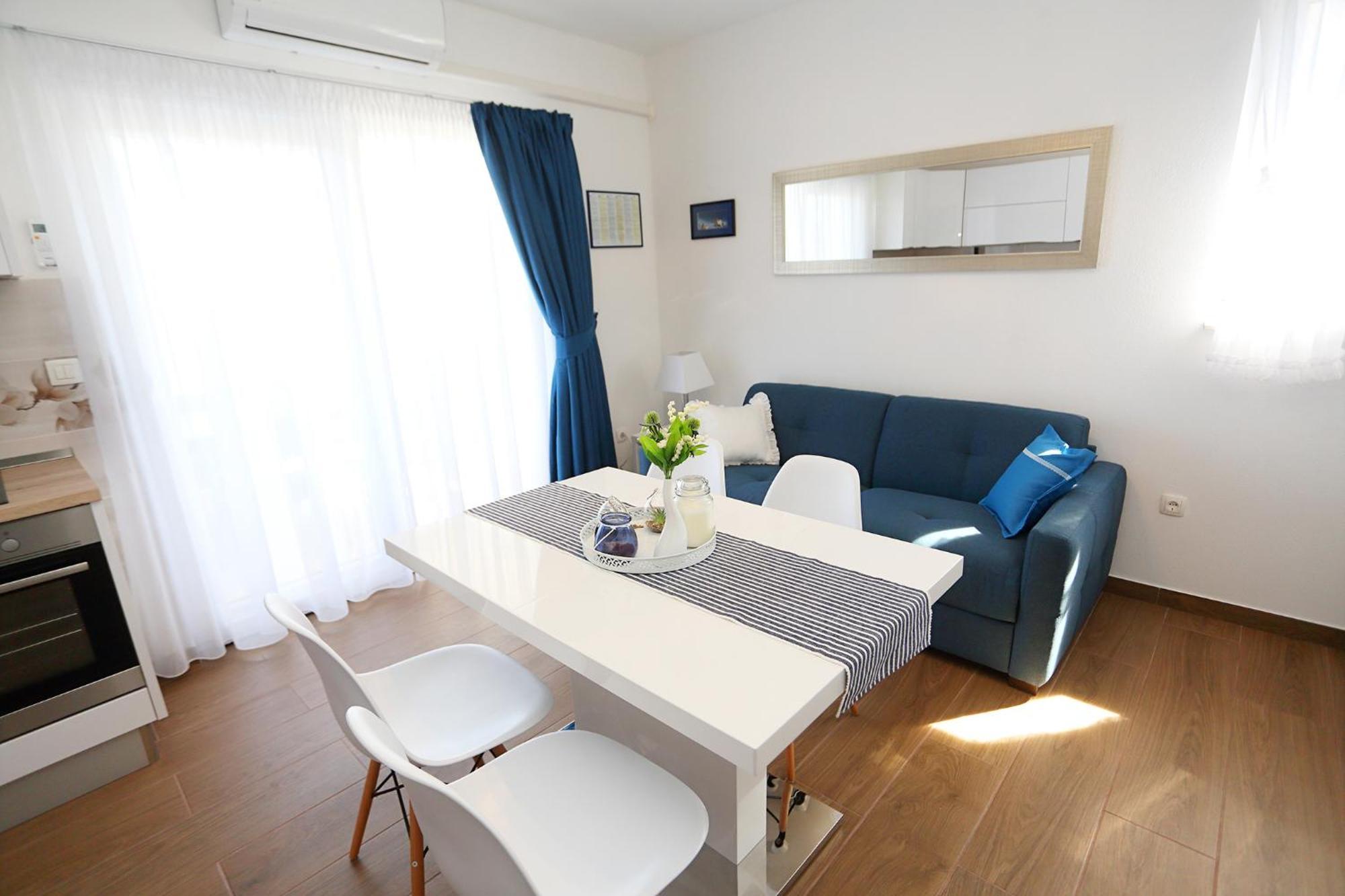 Apartments Romarin Супетар Экстерьер фото